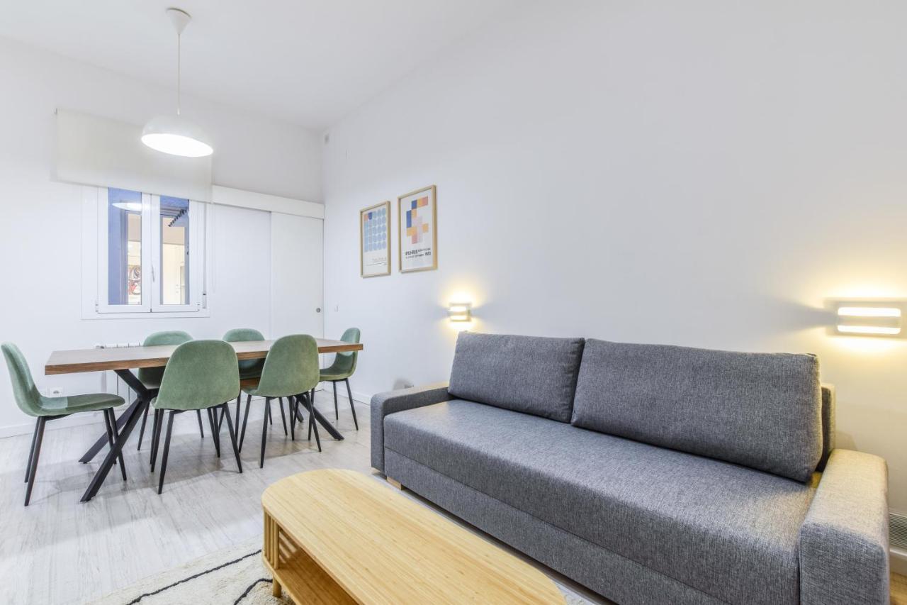 Amplio Apartamento En Malasana Para 6 Personas Madrid Exterior photo