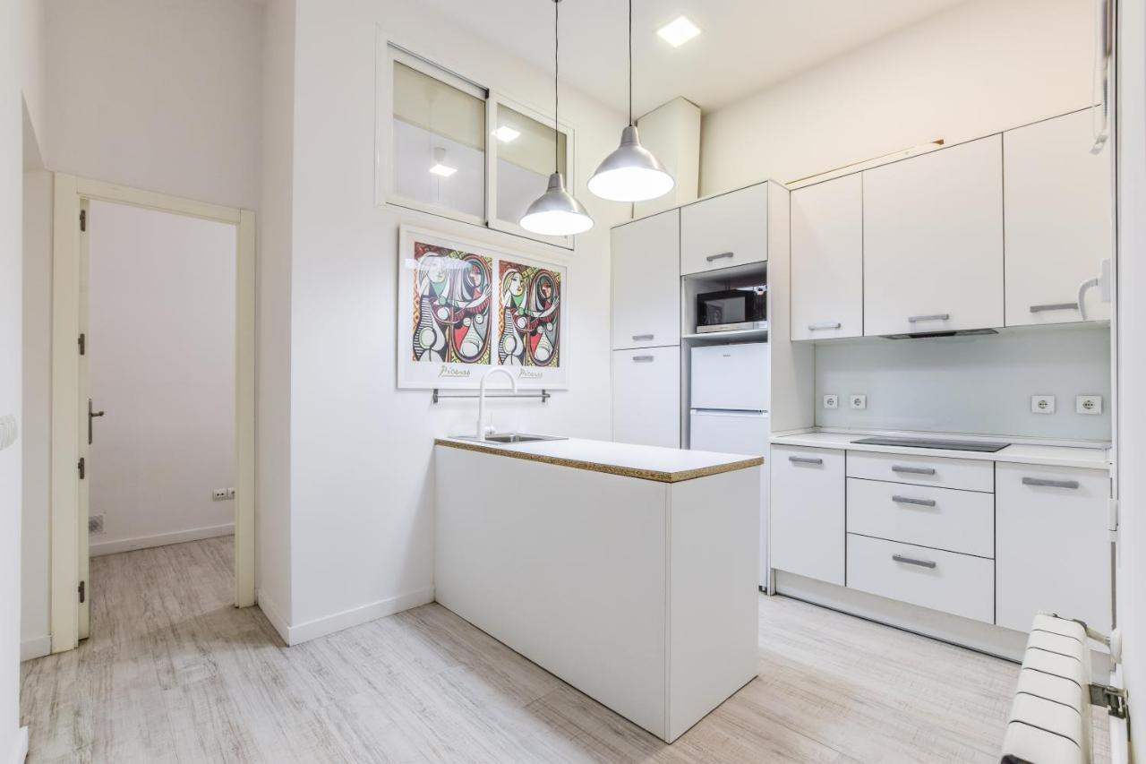 Amplio Apartamento En Malasana Para 6 Personas Madrid Exterior photo